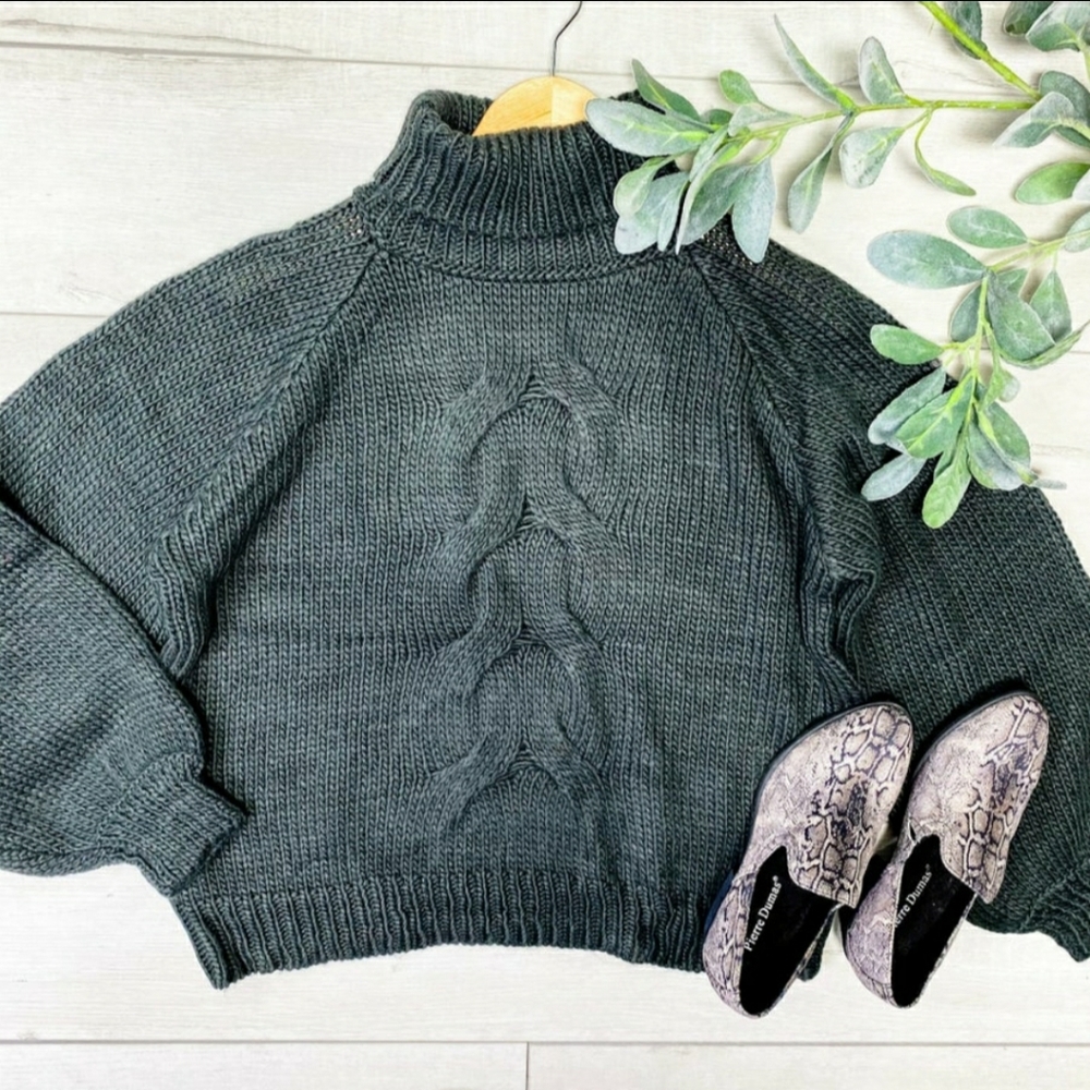 Cable Knit Turtleneck Sweater XL